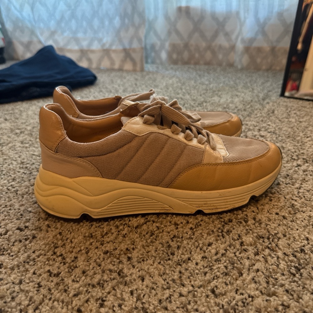 Women’s Tan Sneakers